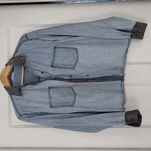 Women's NWOT ee:some tencel button down shirt size medium